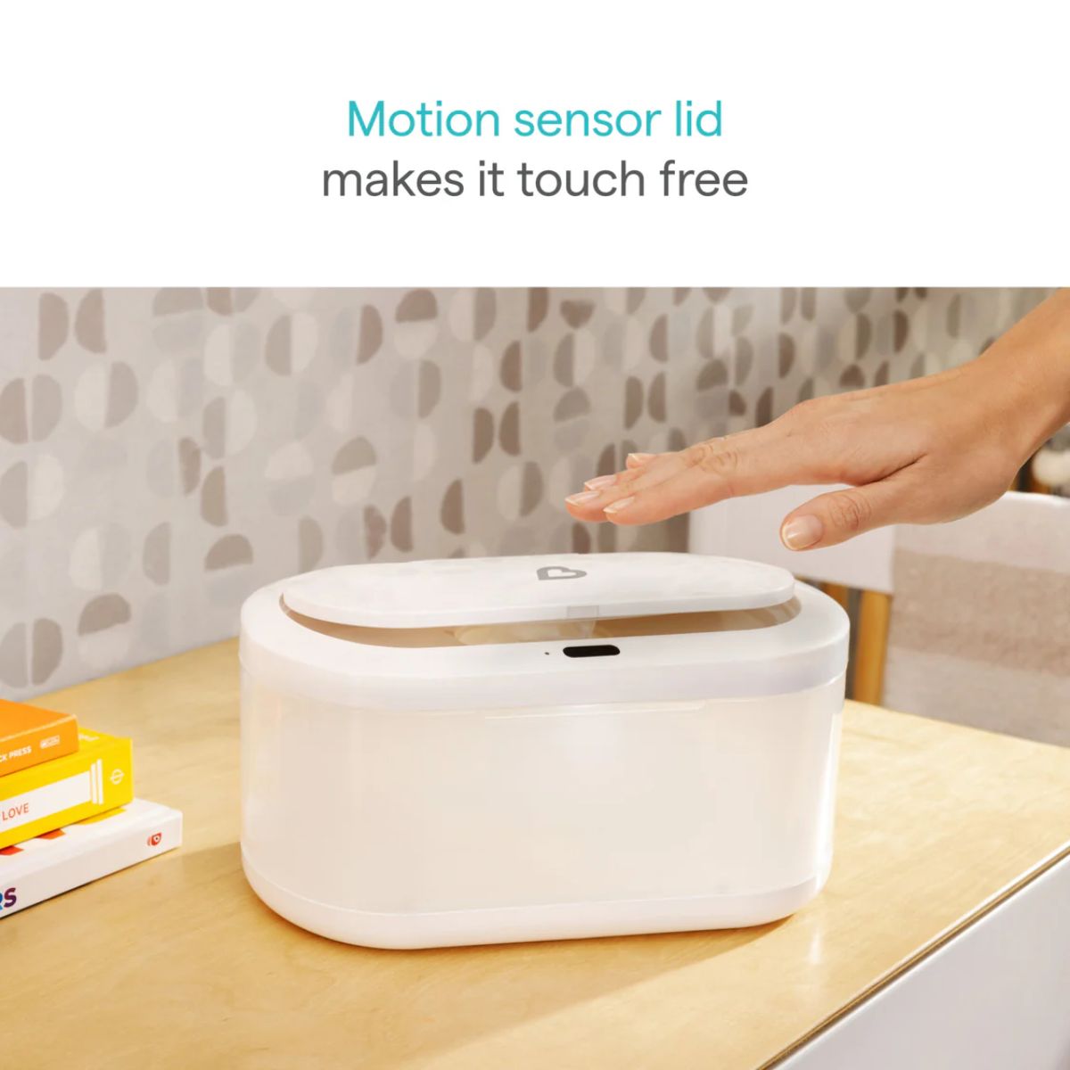 Munchkin Touch Free Baby Wipe Warmer with Motion Sensor & Nightlight - Hands-Free Diaper Change Convenience